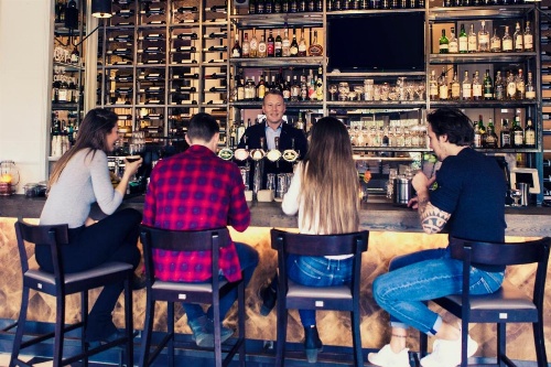 Carlton Square Hotel image 23