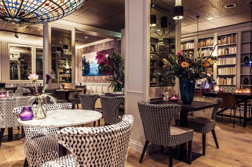 Carlton Square Hotel image 24